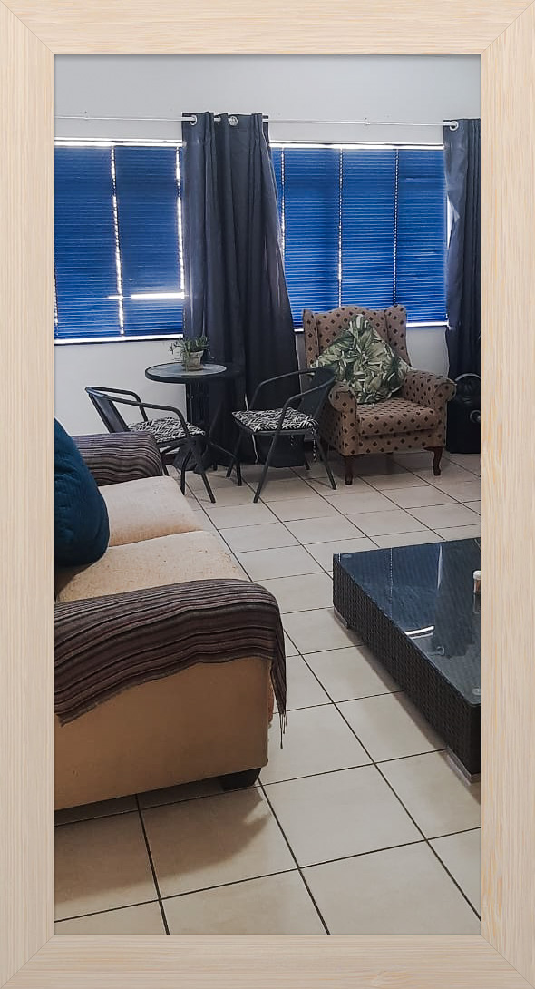 To Let 1 Bedroom Property for Rent in Esterville Western Cape